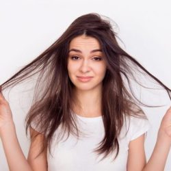 کنترل ریزش مو با تغذیه، خواب و سبک زندگی سالم